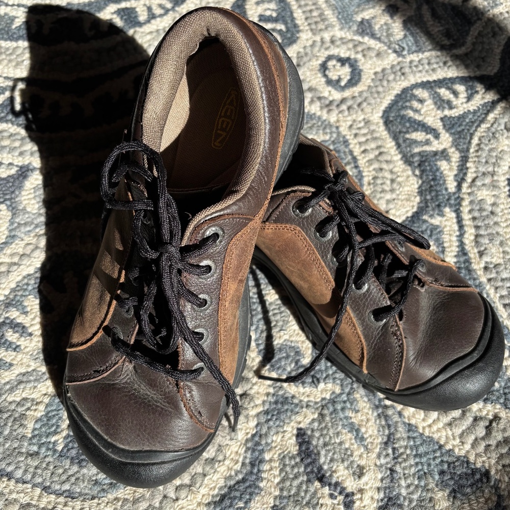 Mens Keen Austin shoes